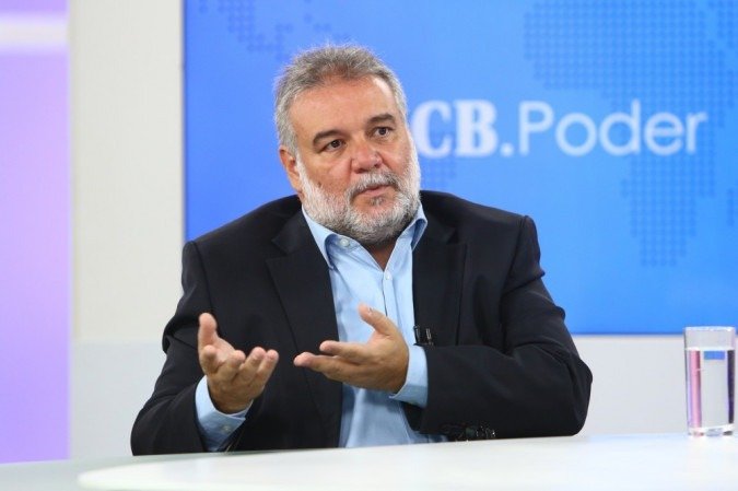 Objetivo é fazer com que o crédito chegue mais fácil e alcance o maior número possível de pessoas, segundo Valdir Oliveira, diretor superintendente do Sebrae-DF - (crédito: Ana Rayssa/CB/D.A Press) Objetivo é fazer com que o crédito chegue mais fácil e alcance o maior número possível de pessoas, segundo Valdir Oliveira, diretor superintendente do Sebrae-DF - (crédito: Ana Rayssa/CB/D.A Press)