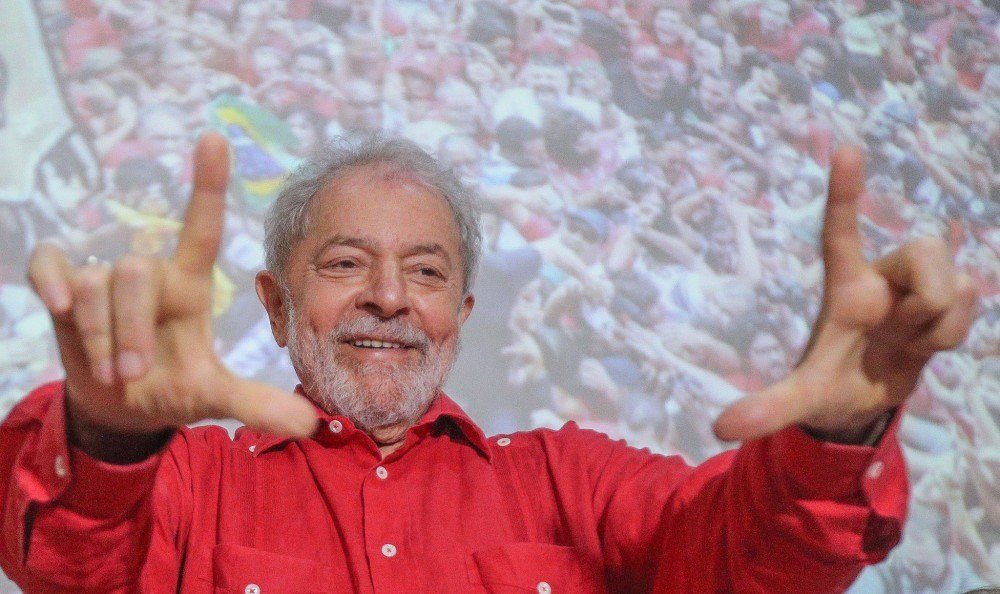 Juiz determina entrega a Lula de mensagens da Lava-Jato hackeadas