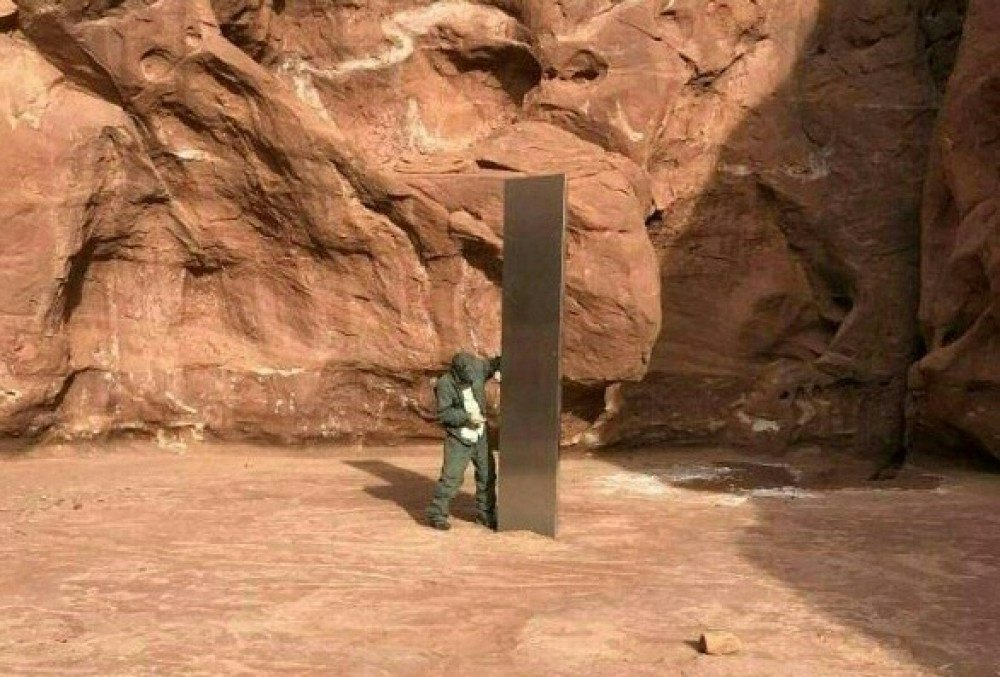 Desaparece o misterioso  'monolito' de metal encontrado em deserto dos EUA