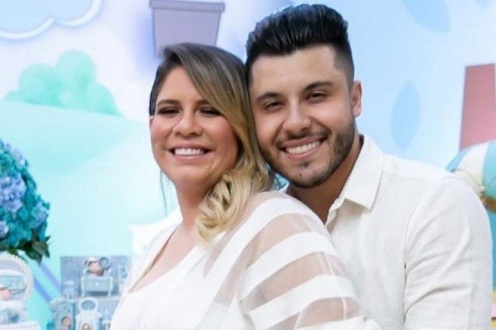 Marília Mendonça reata namoro com Murilo Huff