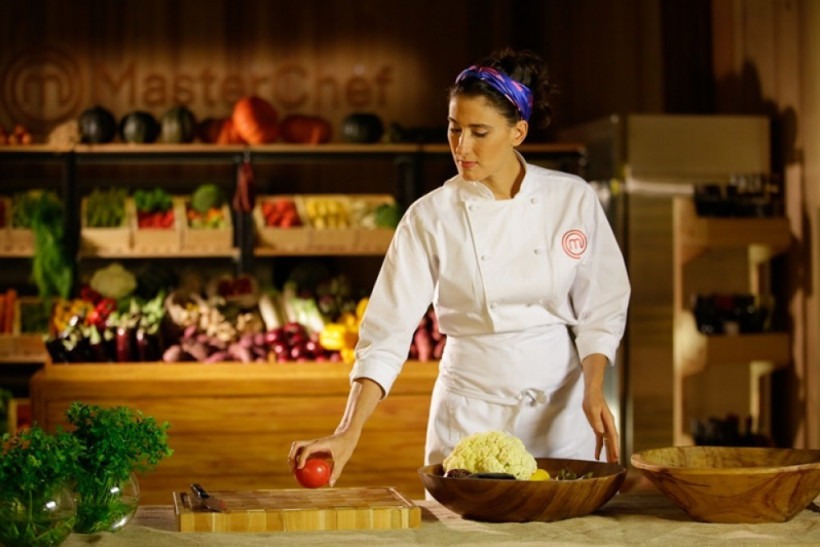 Foto: Paola Carosella é uma das juradas do 'MasterChef Profissionais' junto  com Henrique Fogaça e Erick Jacquin - Purepeople