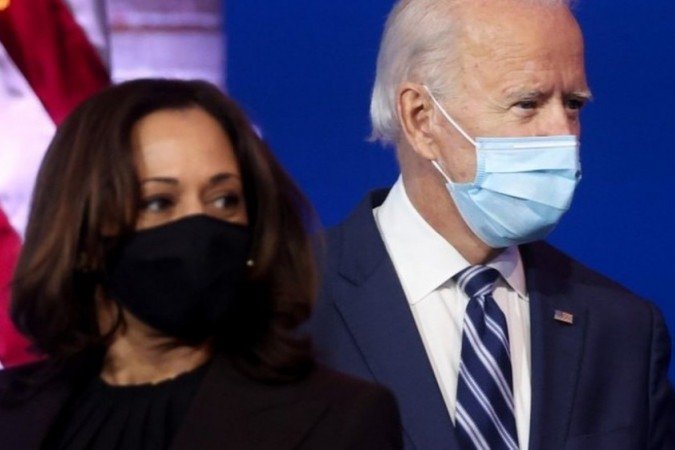 O presidente eleito dos Estados Unidos, Joe Biden, espera uma queda considerável no número de infecções por coronavírus no país - 