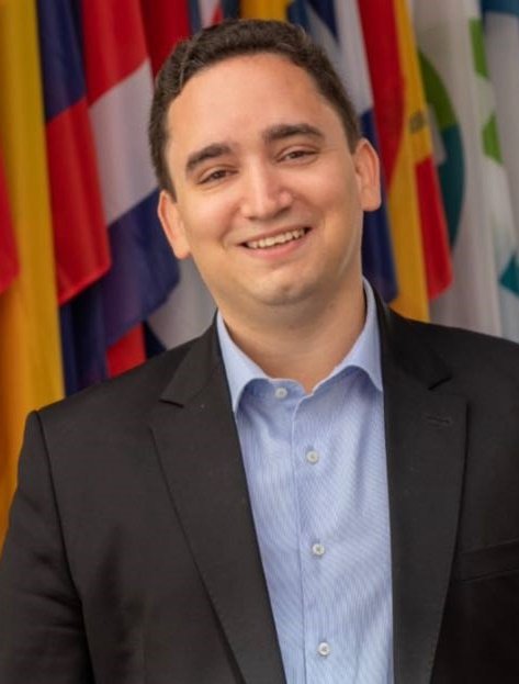  Raphael Callou acredita que para uma educa&ccedil;&atilde;o cada vez melhor toda a comunidade precisa estar envolvida