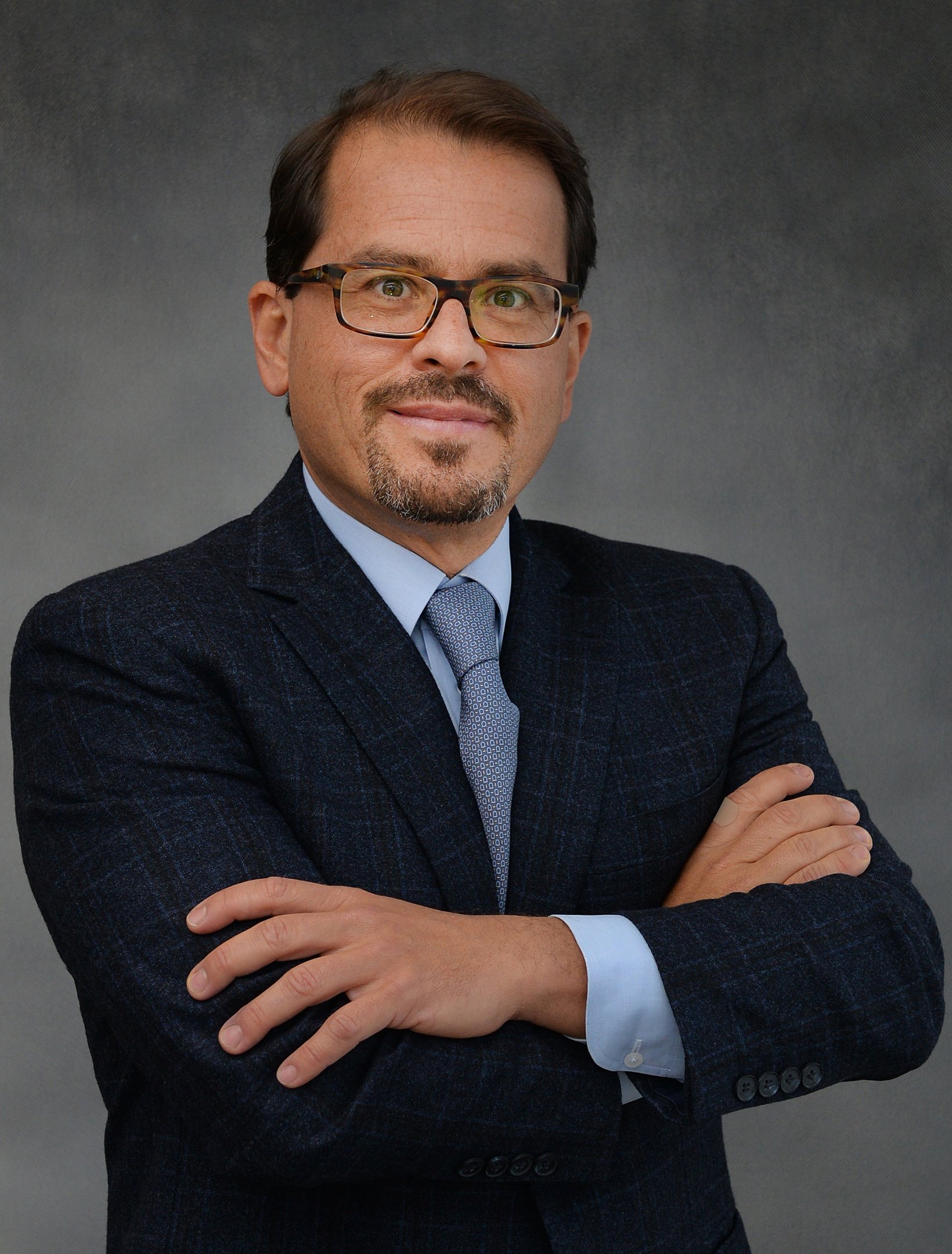 Floriano Neto, diretor da FD da USP, acredita que a qualidade da universidade est&aacute; pautada em quatro bases