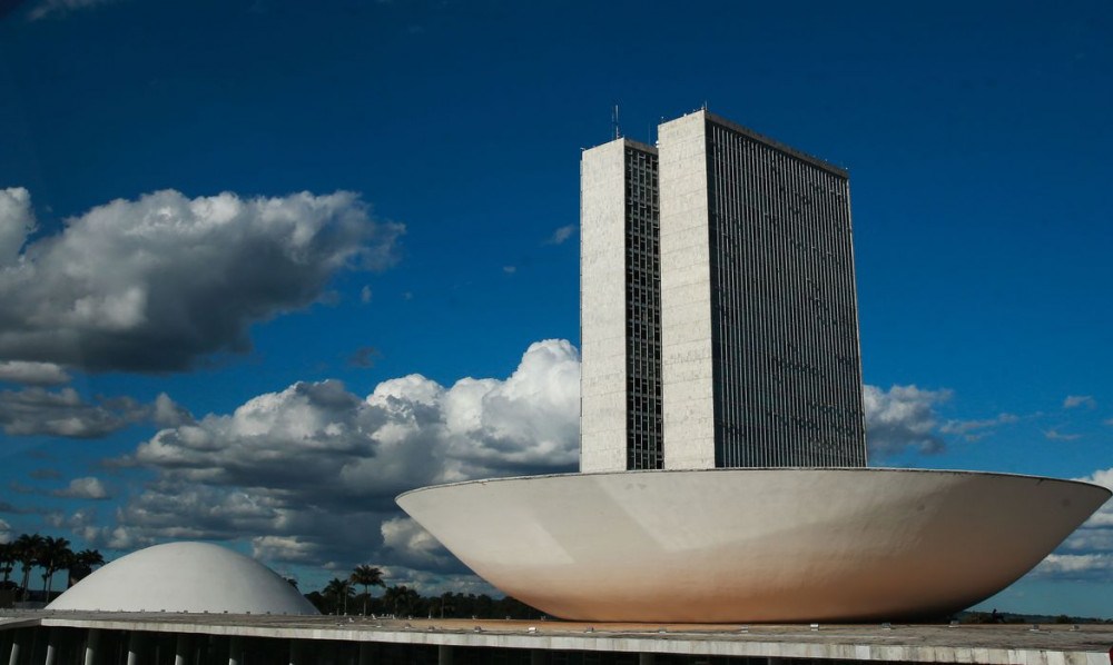 Votação de projeto contra superendividamento é cobrada por entidades