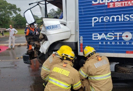 Divulgação/ Bombeiros