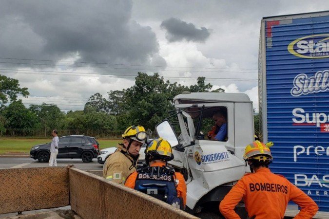Com pista molhada, cuidados devem ser redobrados