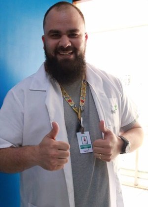 O professor de hist&oacute;ria do Centro Educacional Sigma Isaac Marra