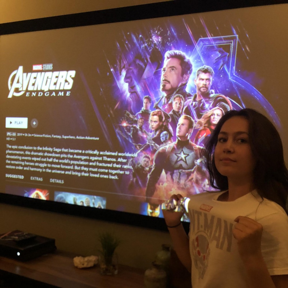 Atriz de 'Vingadores' descobriu que foi substituída em filme em evento da  Disney