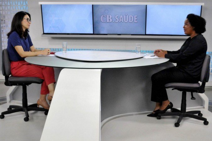 Além de usar máscara e garantir o distanciamento, famílias devem se atentar a pequenos sintomas para evitar espalhamento da covid-19 -  (crédito: Marcelo Ferreira/CB/D.A Press)