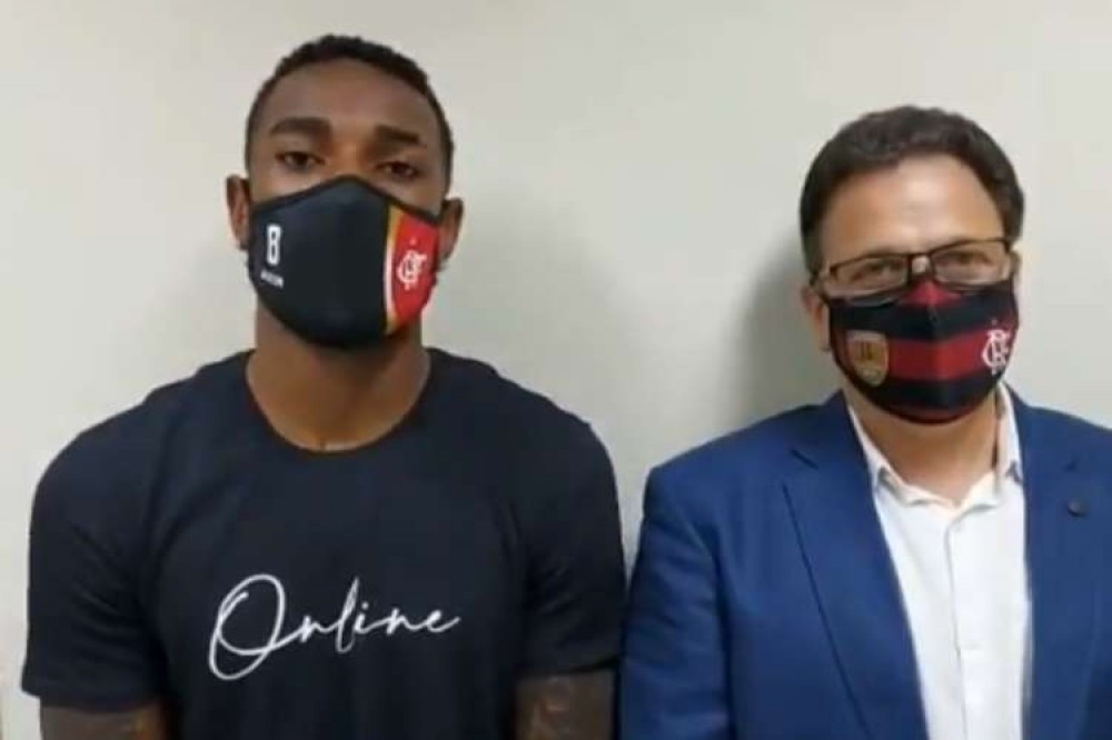 Jogadores de futebol americano fortalecem protesto contra racismo - Vermelho