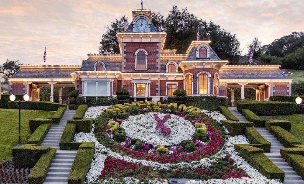 Neverland de Michael Jackson é vendida por US$ 22 milhões