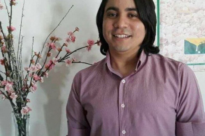 O professor teria conhecido o suspeito maior de idade antes do crime -  (crédito: Reprodução)