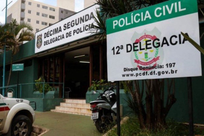 Homens acusados da tentativa de latrocínio foram presos em flagrante - (crédito: Sinpol/Divulgação) Homens acusados da tentativa de latrocínio foram presos em flagrante - (crédito: Sinpol/Divulgação)