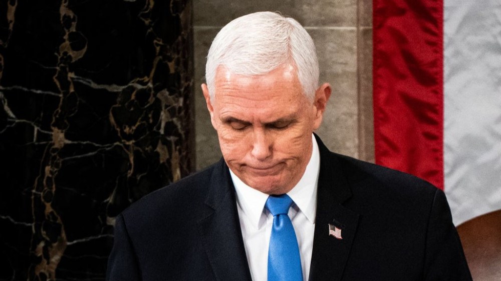 O novo e polêmico papel do vice Mike Pence nos últimos dias de Trump na presidência dos EUA