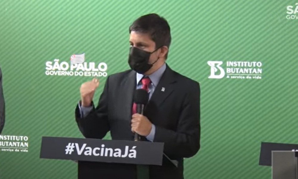 Butantan diz que eficácia de 100% em casos graves 