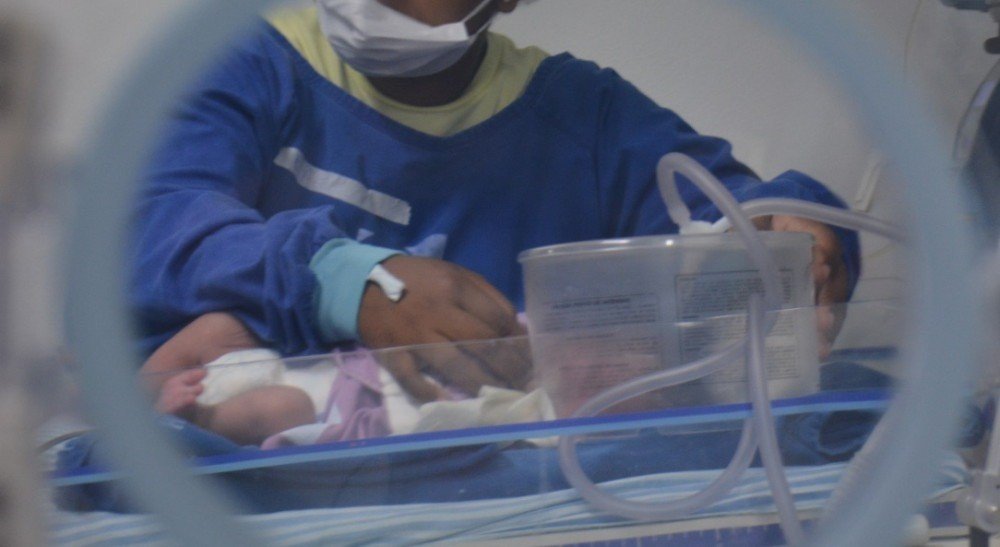 Crise no atendimento de UTI pediátrico e neonatal no DF persiste
