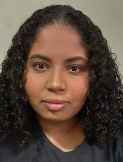 Flavia Morais, estudante de museologia e coordenadora da Central da Assistência Estudantil (CAEs)