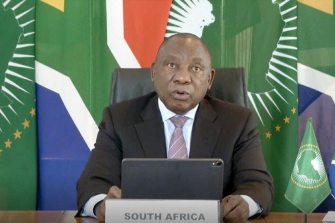 Cyril Ramaphosa espera vacinar 67% da população sul-africana neste ano - (crédito: AFP PHOTO / WORLD HEALTH ORGANIZATION) Cyril Ramaphosa espera vacinar 67% da população sul-africana neste ano - (crédito: AFP PHOTO / WORLD HEALTH ORGANIZATION)