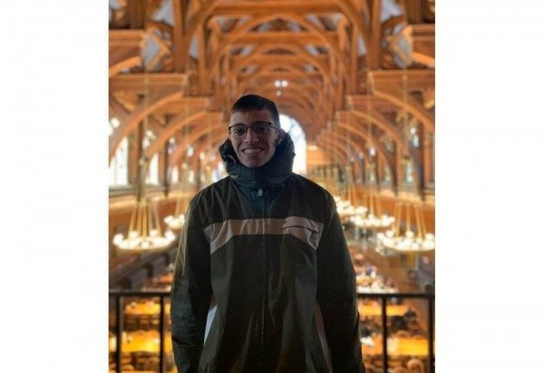 Eduardo, com apoio do Colégio Militar de Brasília, pode conhecer a universidade presencialmente em 2020