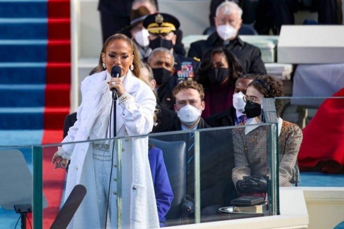 Cantora e atriz Jennifer Lopez