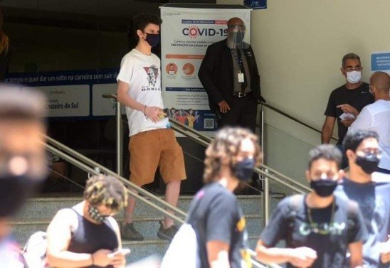 Ed Alves/CB/D.A.Press