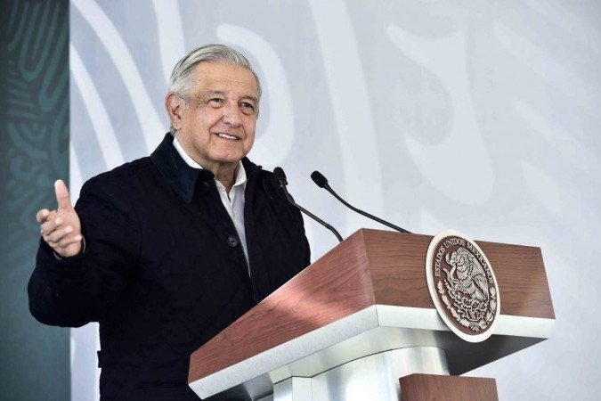 O presidente mexicano referiu-se ao político argentino ao citar opositores mexicanos que teriam manifestado simpatia pelo polêmico candidato argentino - (crédito: HANDOUT / MEXICAN PRESIDENCY / AFP) O presidente mexicano referiu-se ao político argentino ao citar opositores mexicanos que teriam manifestado simpatia pelo polêmico candidato argentino - (crédito: HANDOUT / MEXICAN PRESIDENCY / AFP)