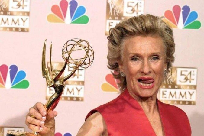 A atriz Cloris Leachman, durante a carreira, obteve 19 indicações aos prêmios Emmy, tendo vencido por oito vezes -  (crédito: Lee Celano/ Divulgação)