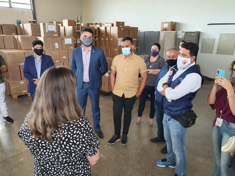 Comissão realizou visitas para verificar o estoque de insumos para a vacinação no DF