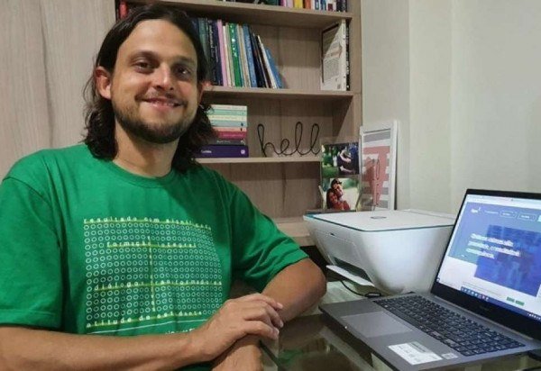 Paulo Luiz Ramos, professor de matem&aacute;tica do Col&eacute;gio Sigma 