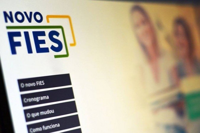 Inscrições para o Fies 2025 acontecem de 4 a 7 de fevereiro; metade das vagas será destinada ao Fies Social - (crédito: Marcello Casal Jr/Agência Brasil ) Inscrições para o Fies 2025 acontecem de 4 a 7 de fevereiro; metade das vagas será destinada ao Fies Social - (crédito: Marcello Casal Jr/Agência Brasil )