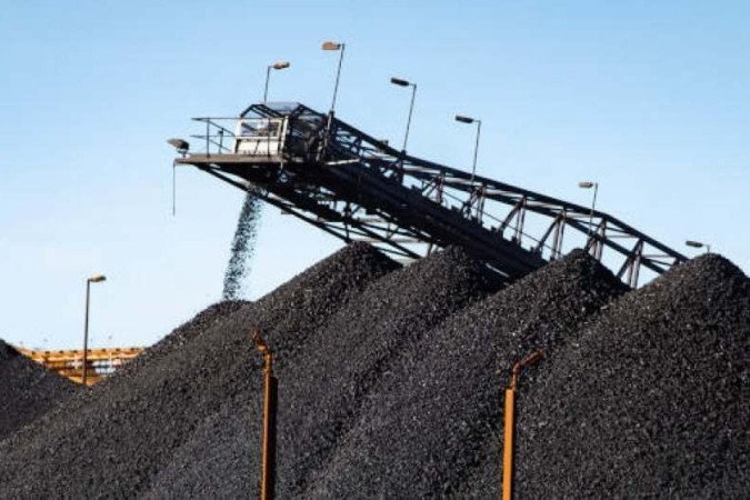 Indústria de extração mineral, como a de minério de ferro, deve ser afetada pela desaceleração chinesa - (crédito: Brasilmining) Indústria de extração mineral, como a de minério de ferro, deve ser afetada pela desaceleração chinesa - (crédito: Brasilmining)