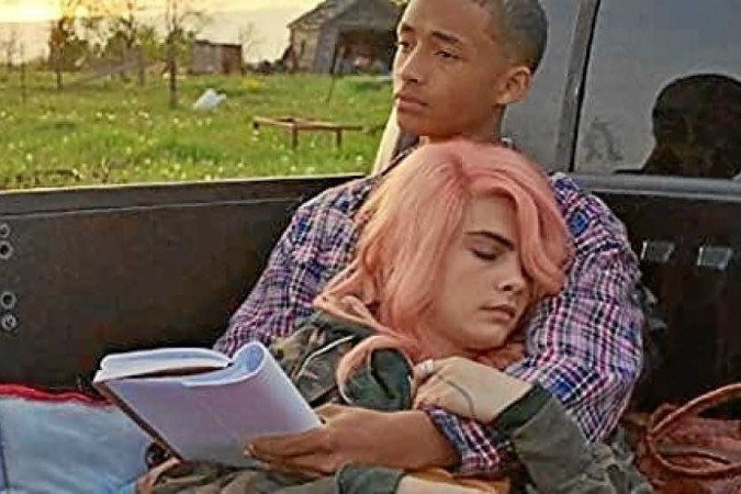 Life in a year: no streaming, 
com a estrela Cara Delavingne