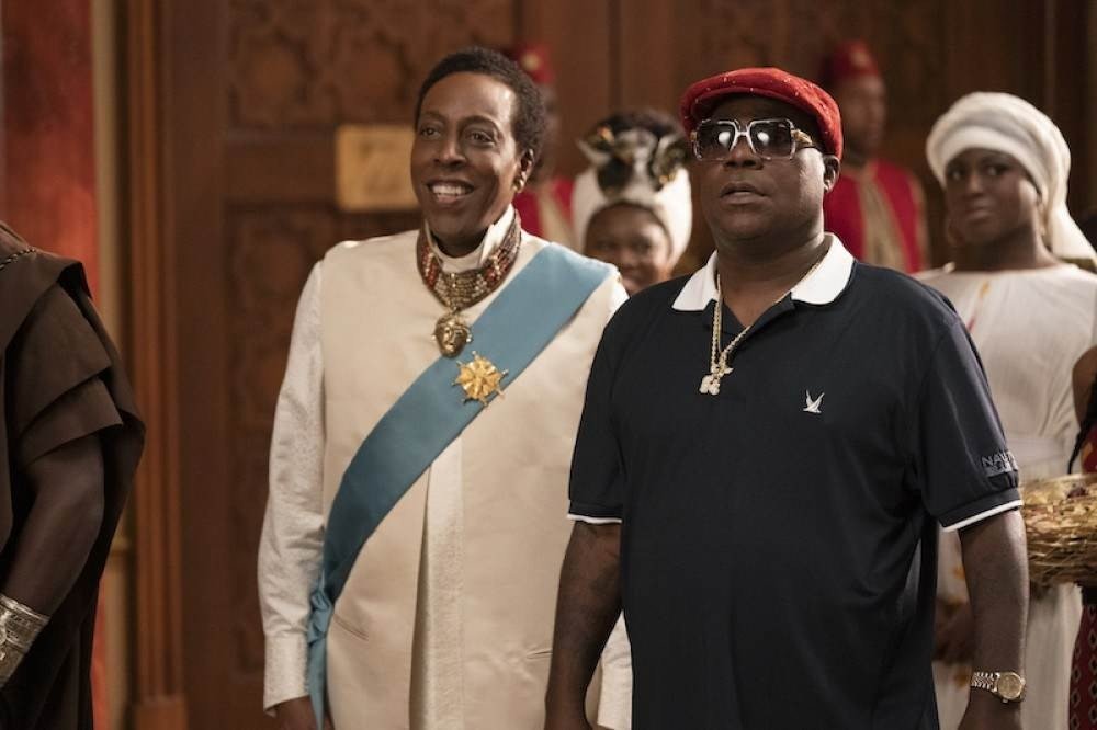 Arsenio Hall and Tracy Morgan em 'Um príncipe em Nova York 2'.