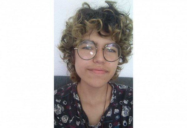 A estudante Clarisse Fleury ressalta que o modelo de aulas a distância trouxe maiores dificuldades A estudante Clarisse Fleury ressalta que o modelo de aulas a distância trouxe maiores dificuldades