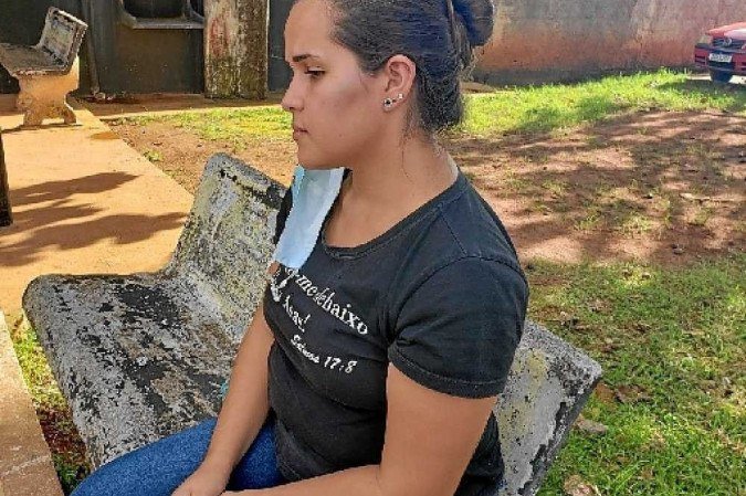 Antes do assassinato, Jonas tentou assaltar Ivy, que reagiu e foi agredida