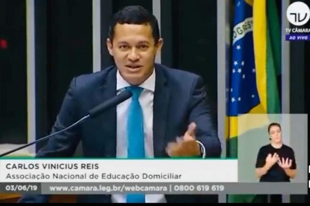  Carlos Vinicius Reis, diretor da Aned, já discursou sobre educação domiciliar na Câmara dos Deputados