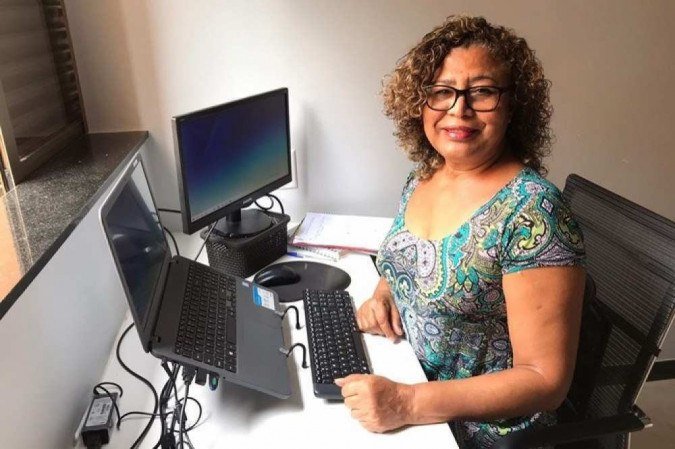 "O trabalho tem que ser o mesmo, feito de maneira disciplinada, seja presencial, seja remoto" Anabel Alves, técnica judiciária do TJDFT