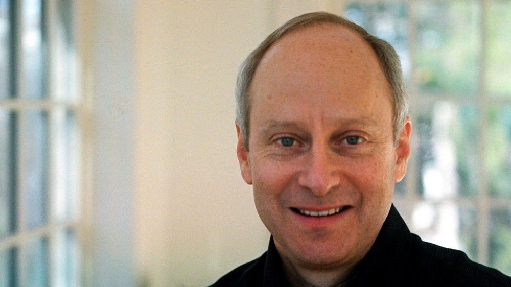 'Sem tributar especulação, oportunidades iguais não bastam contra desigualdades': a visão de Michael Sandel, filósofo estrela de Harvard