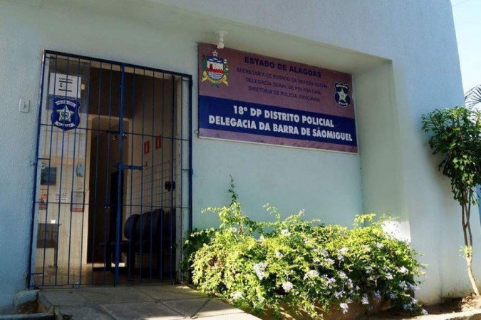 O homem foi preso em uma casa de luxo em Barra do São Miguel, em Alagoas -  (crédito: Divulgação/PCAL)