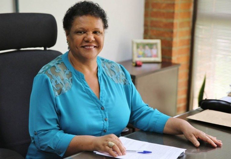 Joana Angélica Guimarães, reitora da Ufsb, lembra que a possibilidade pode melhorar a qualidade de ensino