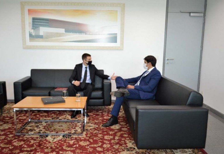 O estudante Eduardo Vasconcelos levantou temas como a participação jovem na elaboração de políticas públicas no DF