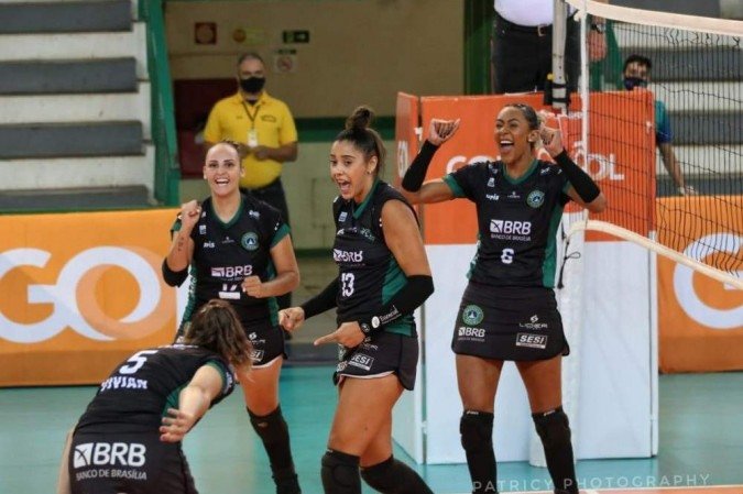 Diante do Flu, Brasília Vôlei conquista a quinta vitória em sete jogos em 2021 -  (crédito: Patricy Albuquerque)