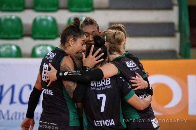 A fase está boa: Brasília Vôlei venceu cinco dos sete jogos que disputou em 2021 - (crédito: Patricy Albuquerque/Divulgação) A fase está boa: Brasília Vôlei venceu cinco dos sete jogos que disputou em 2021 - (crédito: Patricy Albuquerque/Divulgação)