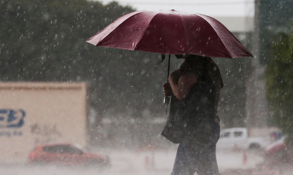 DF amanhece nublado e vai ter pancadas de chuva nesta quarta (7/4)