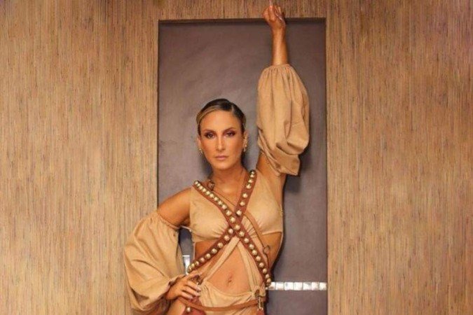 Claudia Leitte está cogitada para futura edição do 'The Voice Brasil', ao lado de Iza e Ivete Sangalo -  (crédito: Instagram/ Reprodução)