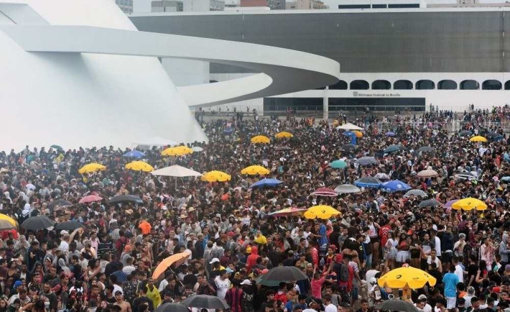 Blocos impulsionam carnaval de Brasília ao posto de um dos maiores do país