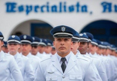 O processo seletivo é composto por várias fases eliminatórias e classificatórias -  (crédito: FAB/Divulgação)
