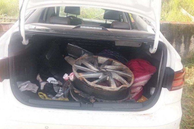 PMDF prende ladrões por roubo de carro após colisão na Barragem do Paranoá
