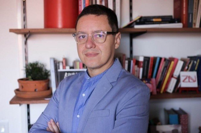 Professor Luiz &eacute; um dos idealizadores do projeto e afirma que os c&aacute;lculos por tr&aacute;s do projeto s&atilde;o complexos